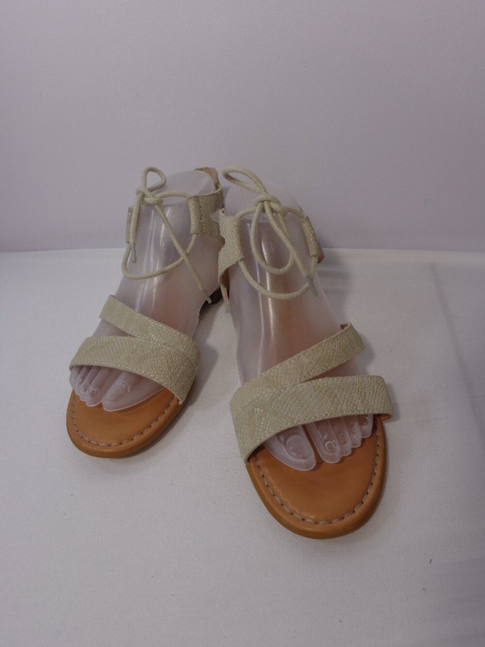 Born Casma Sandals Beige Snake Print Leather Lace Up Gladiator Women's Size 8M